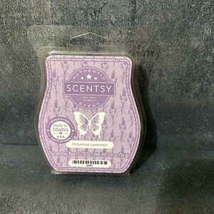 Scentsy wax bar in Provence lavender